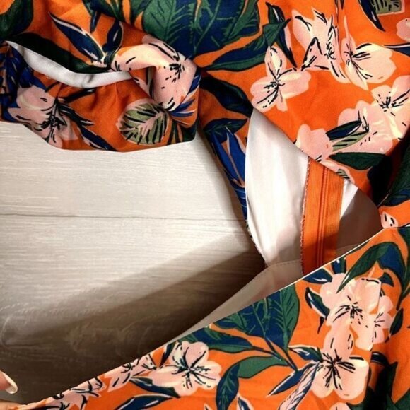 Shein Floral Print‎ Lantern Sleeve Cut Out Asymmetrical Neck Ruffle Hem - Picture 9 of 12